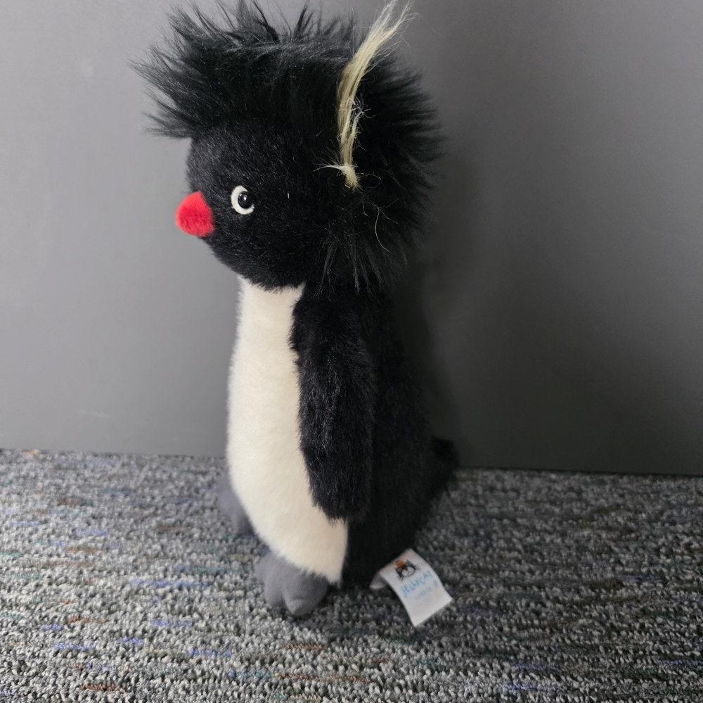 Jellycat Ronnie Rockhopper Penguin plush - Picture 3 of 6